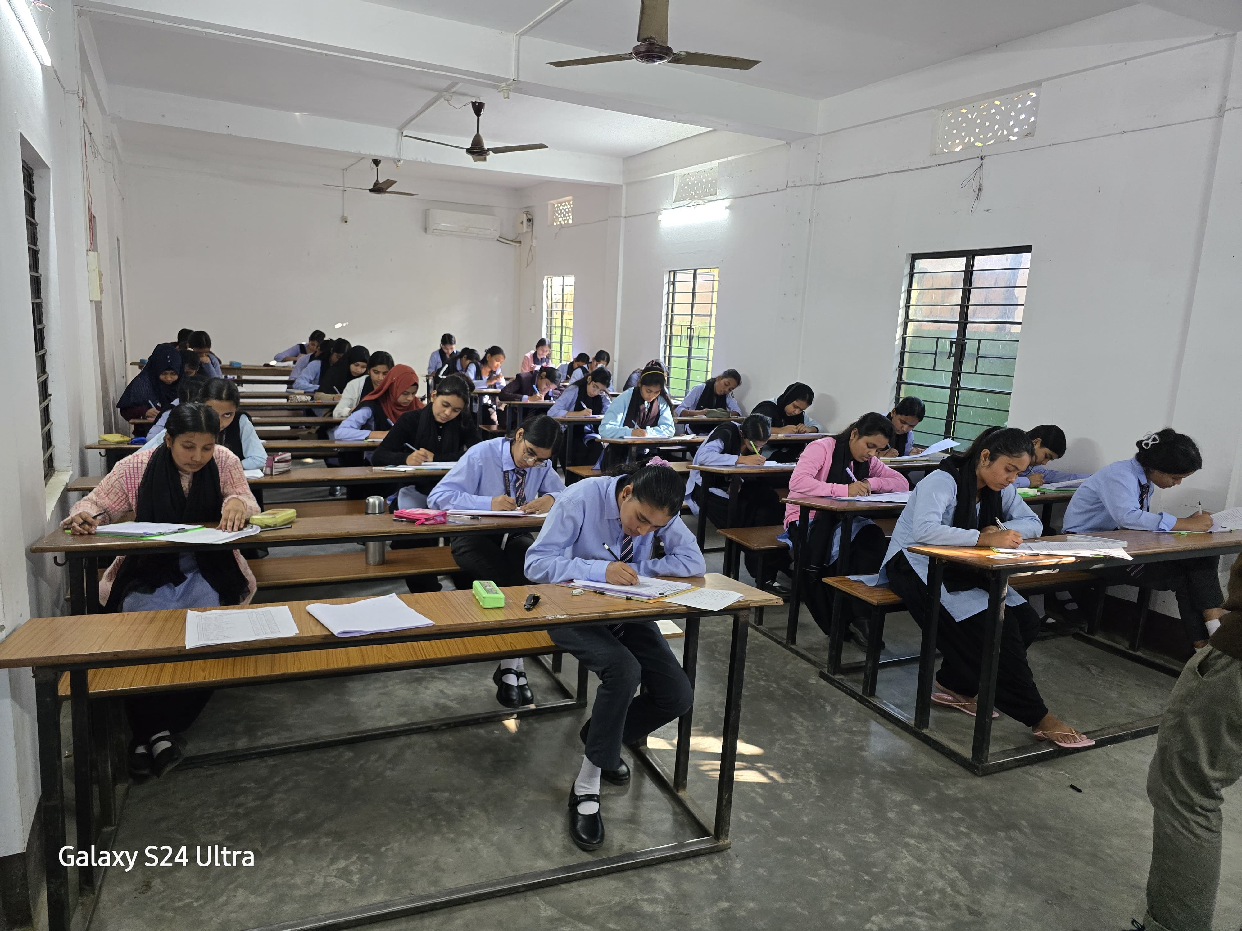 CLASS ROOM